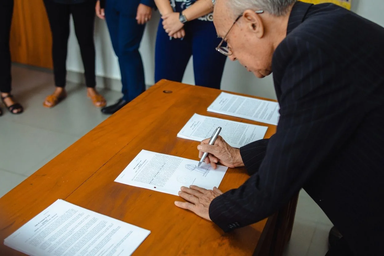 What If You Lie? — Affidavit vs. Statutory Declaration: Which One Do You Need?